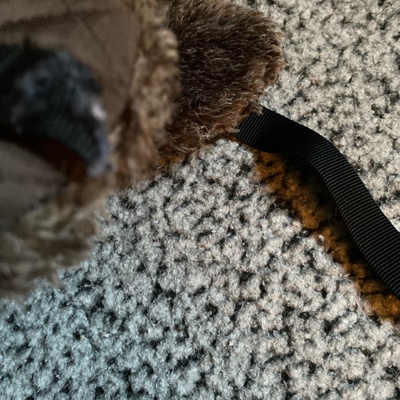 Cozy Brown Men’s Fur Hat - Picture 10 of 10